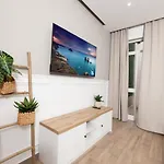 Stylish With Private Yard - Sleep 6 By Quicktrips Apartment Mellieha