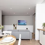 Stylish With Private Yard - Sleep 6 By Quicktrips Apartment Mellieha