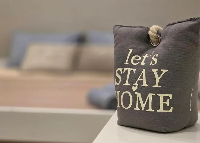 公寓 Stylish With Private Yard - Sleep 6 By Quicktrips *